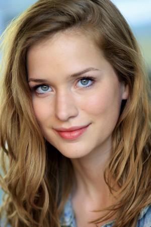 Picture of Elizabeth Lail