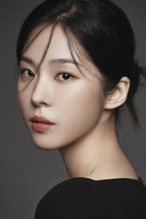 Picture of Seo Eun-soo