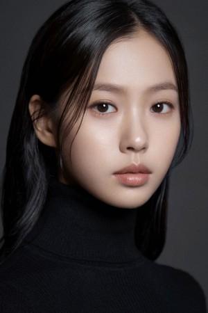 Picture of Go Min-si