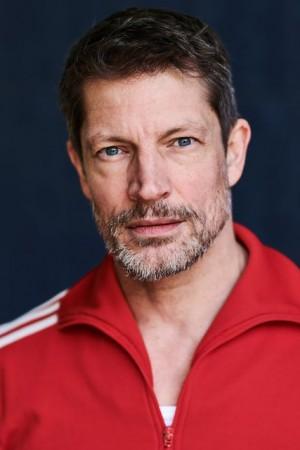 Picture of Mickey Hardt