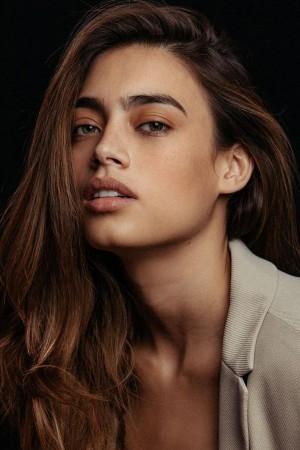 Picture of Laura Archbold