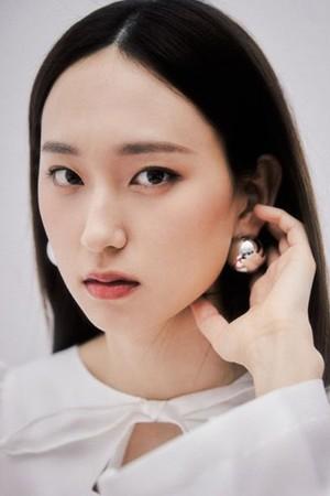 Picture of Ryu Hye-young