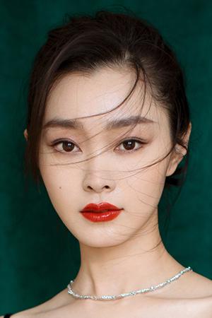 Picture of Song Yi