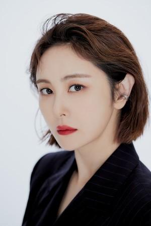 Picture of Son Eun-seo