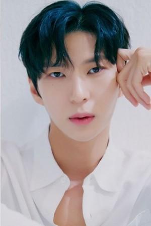 Picture of Jung Taek Woon