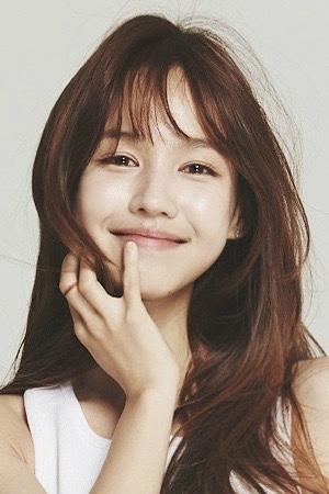 Picture of Kim Soo-yeon