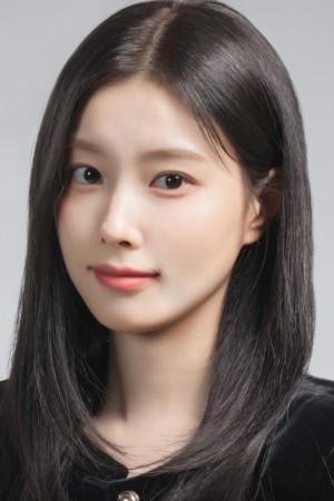 Picture of Kang Hye-won
