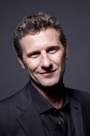 Picture of Adam Hills