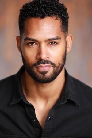 Picture of Lamon Archey