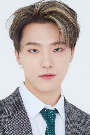 Picture of Lee Chan
