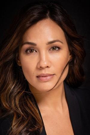 Picture of Nadine Nicole