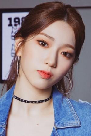 Picture of Kim Su-yun