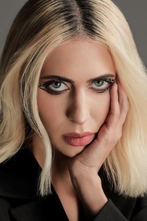 Picture of Hila Klein