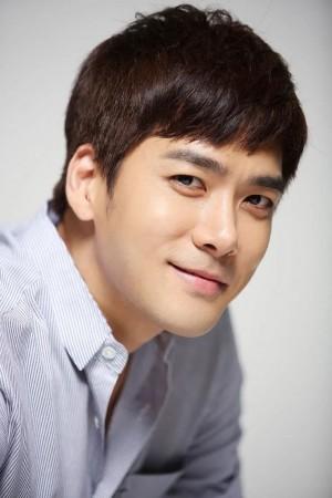 Picture of Park Yoon-jae