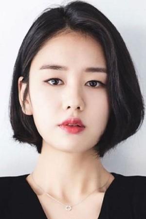 Picture of Ahn Eun-jin