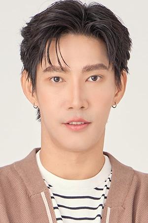 Picture of Guy Sivakorn Lertchuchot