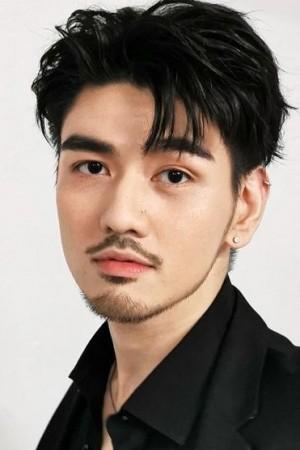 Picture of Mike Chinnarat Siriphongchawalit