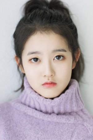 Picture of Park Si-eun
