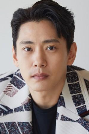 Picture of Yoo Teo