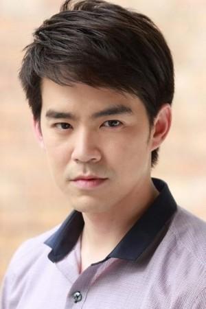 Picture of Kawee Tanjararak