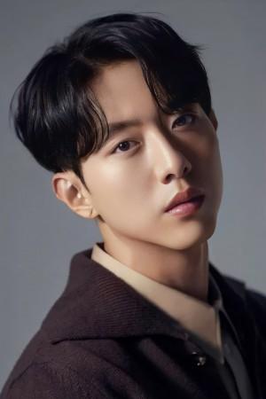 Picture of Lee Jung-shin