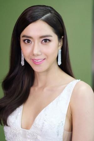 Picture of Ice Apissada Kreurkongka