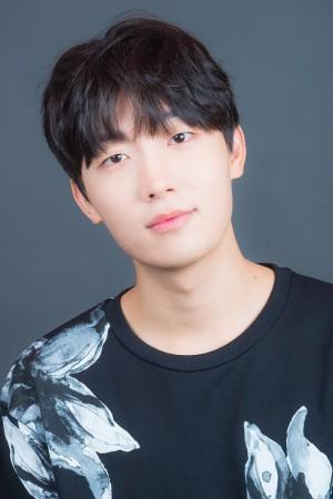 Picture of Yoon Jun-won