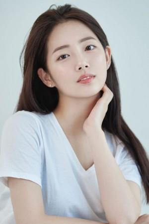 Picture of Lee Eun-jae