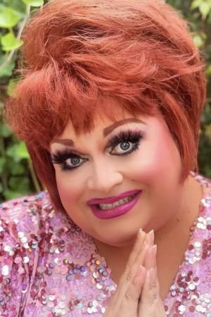 Picture of Ginger Minj
