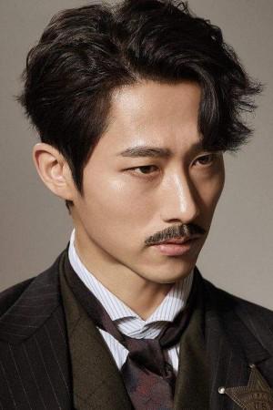 Picture of Shin Sung-min