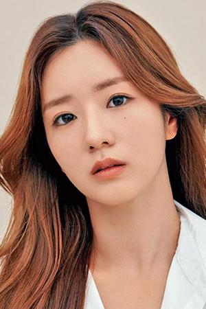 Picture of Yoon Bo-mi