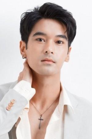 Picture of Off Chanapol Sataya