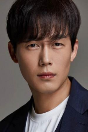 Picture of Ju Seok-tae
