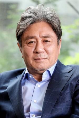 Picture of Choi Min-sik