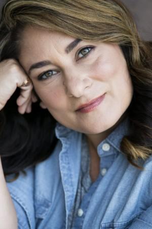 Picture of Nina Ameri