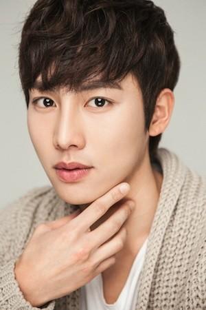 Picture of Kwon Hwa-woon