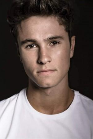 Picture of Michael Ronda