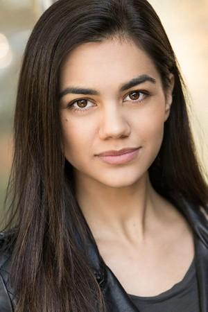 Picture of Lisa Ambalavanar