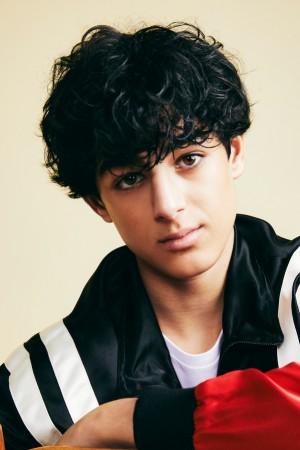 Picture of Bodhi Sabongui