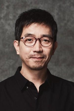 Picture of Lee Hwa-Ryong