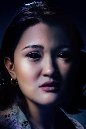 Picture of Isa Briones