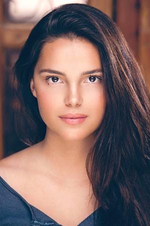 Picture of Inde Navarrette