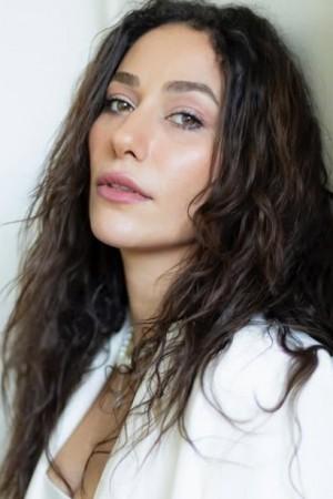 Picture of Esra Ruşan