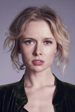 Picture of Amelia Eve