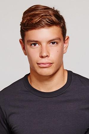 Picture of Carlos Sanson Jr.