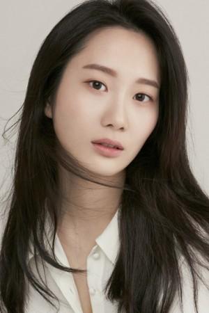 Picture of Chae Seo-eun