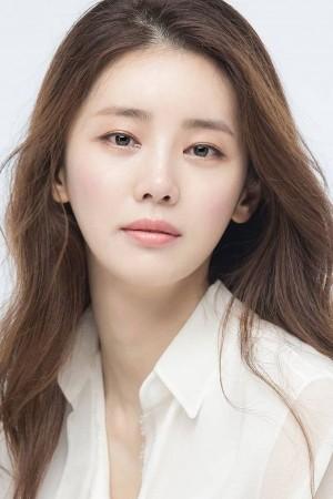 Picture of Lee Ga-ryeong