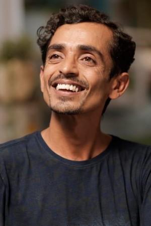 Picture of Rajesh Madhavan