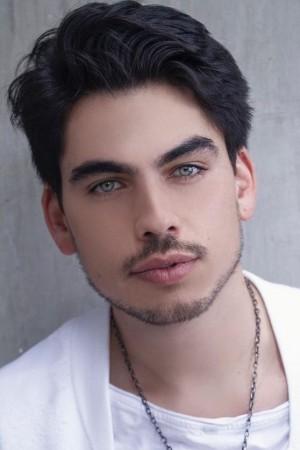 Picture of Josh Gutiérrez
