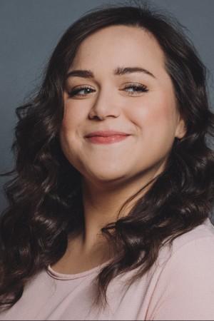 Picture of Lauren Holt